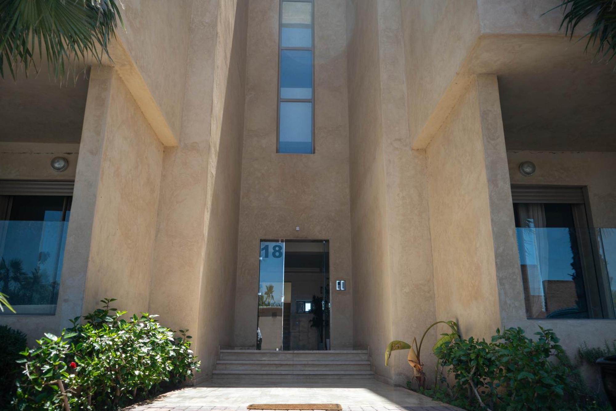 Magnifique Appartement Moderne De 2 Chambres Avec Piscine A 10 Min Du Centre De Marrakech Marrakesch Exterior foto